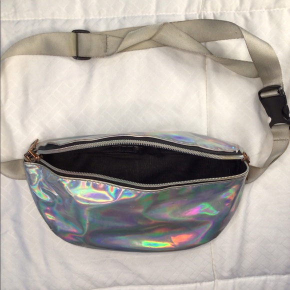 Holographic Fanny Pack - Picture 4 of 5